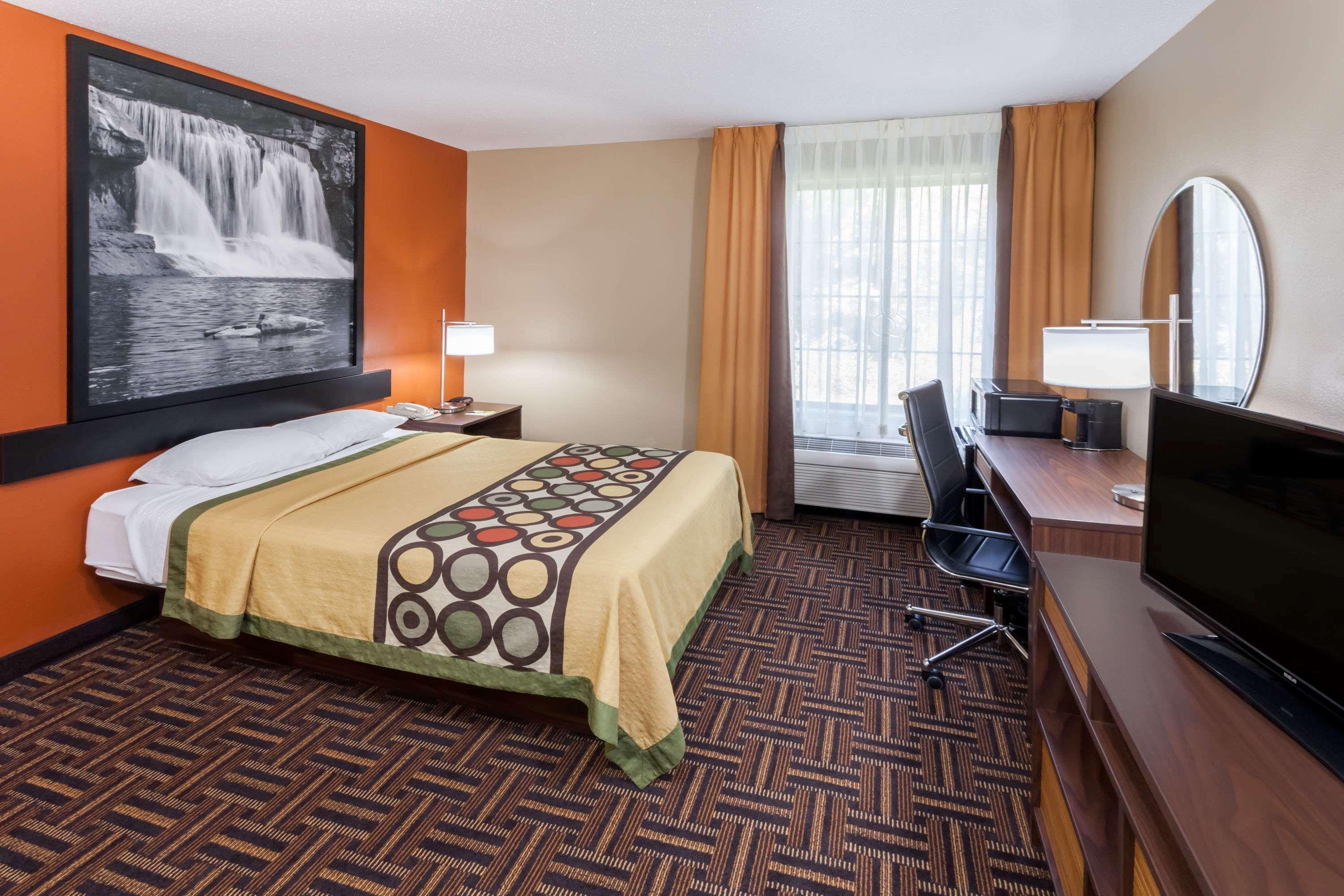 ซูเปอร์ 8 บาย วินด์แฮม โรเชสเตอร์ Hotel Rochester ภายนอก รูปภาพ